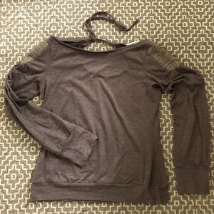 Cosy sweater with tweed shoulder patches